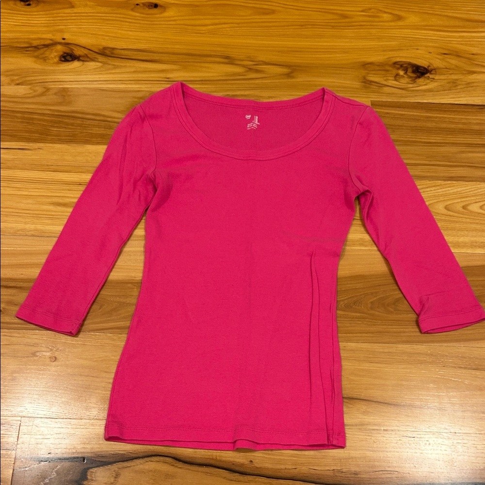Y2K GAP Fuchsia Ultra-Soft Top